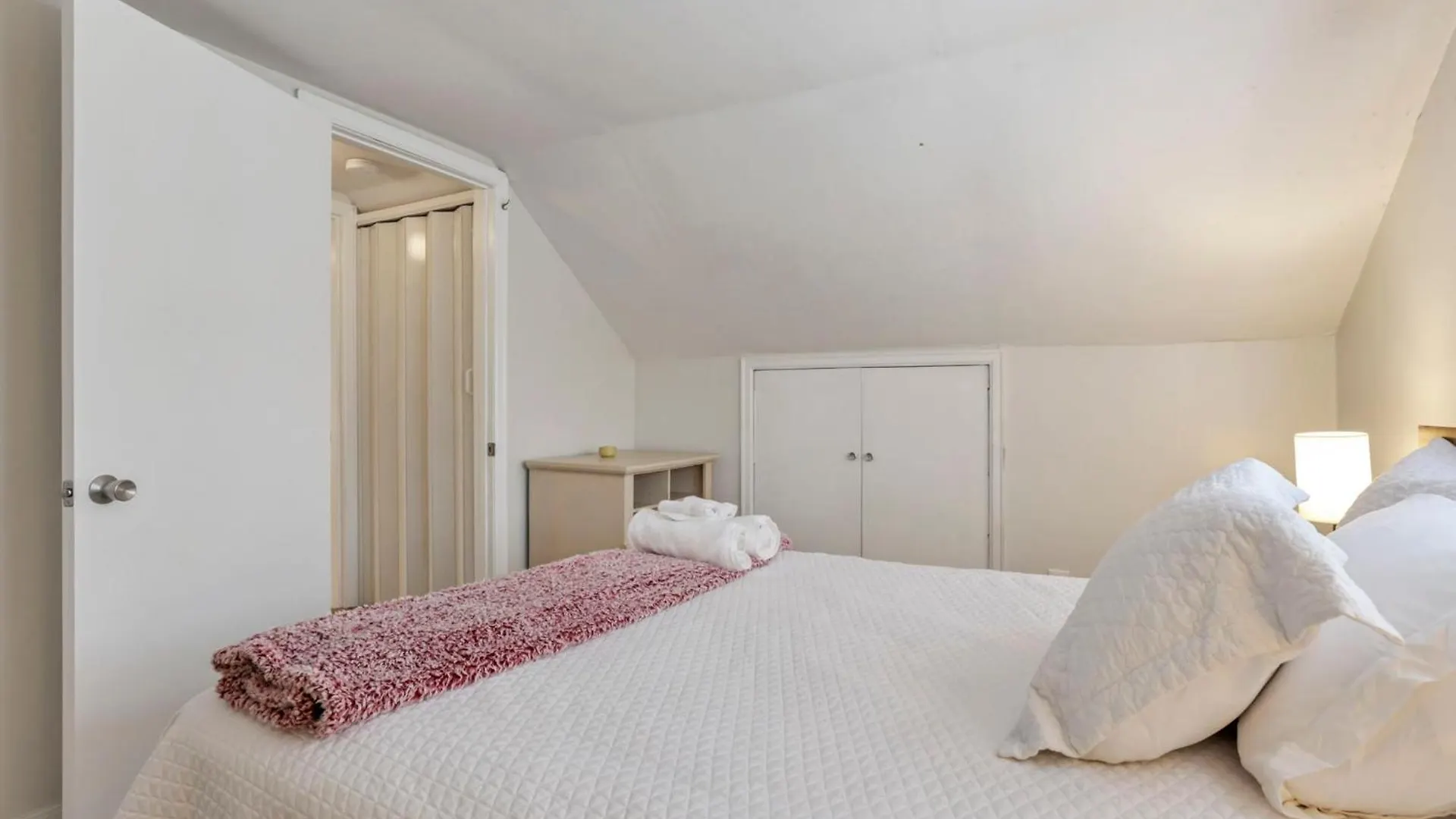 Housepitality - The Osu Hideaway - 4 Bedroom 5 Min From Osu Grandview Columbus 0*,  ABD